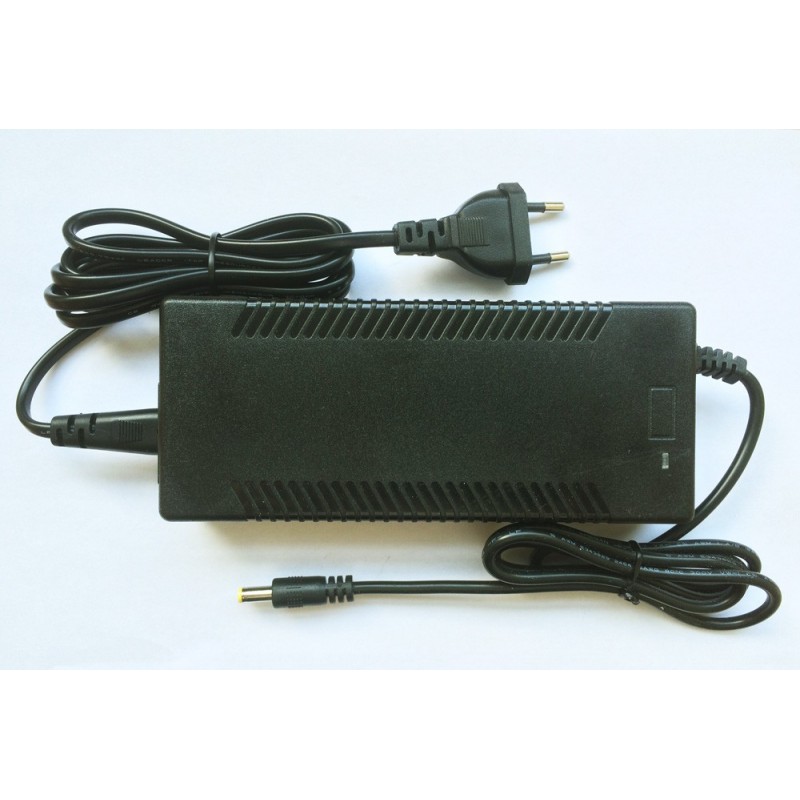 Chargeur 33 V pour E-TWOW Booster